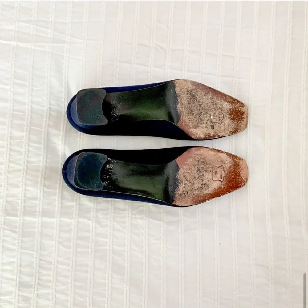 Vintage STUART WEITZMAN navy blue fabric heels